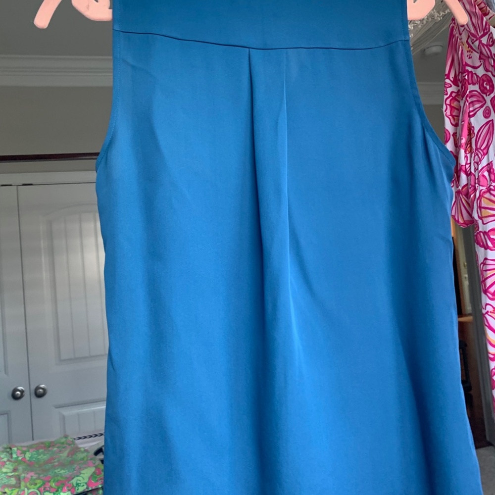 NWT Theory sleeveless Silk Blue Top - Picture 2 of 3
